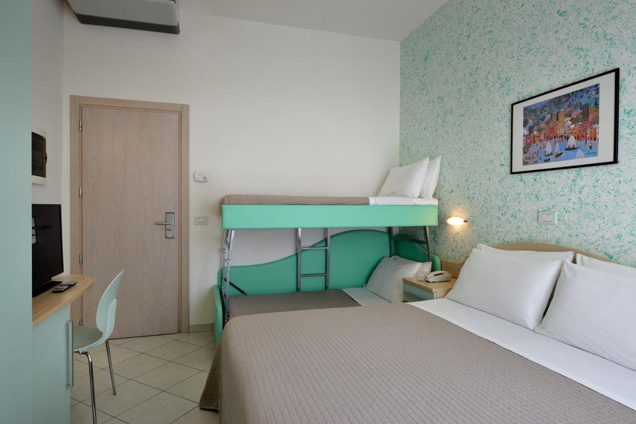 Hotel Romagna Cattolica Exterior photo